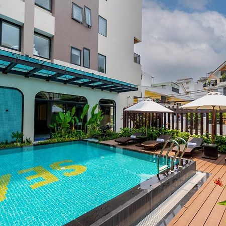 Sea Breeze Condotel Danang エクステリア 写真