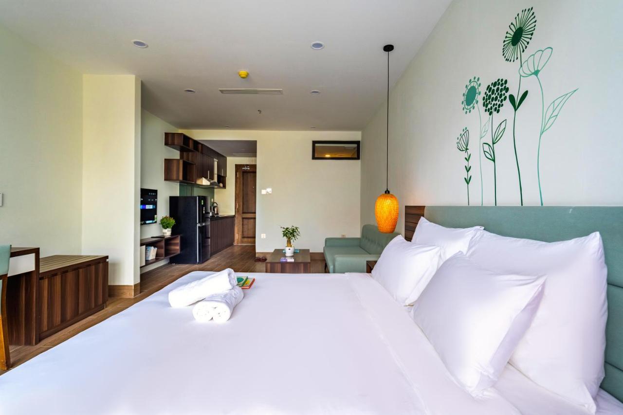 Sea Breeze Condotel Danang エクステリア 写真